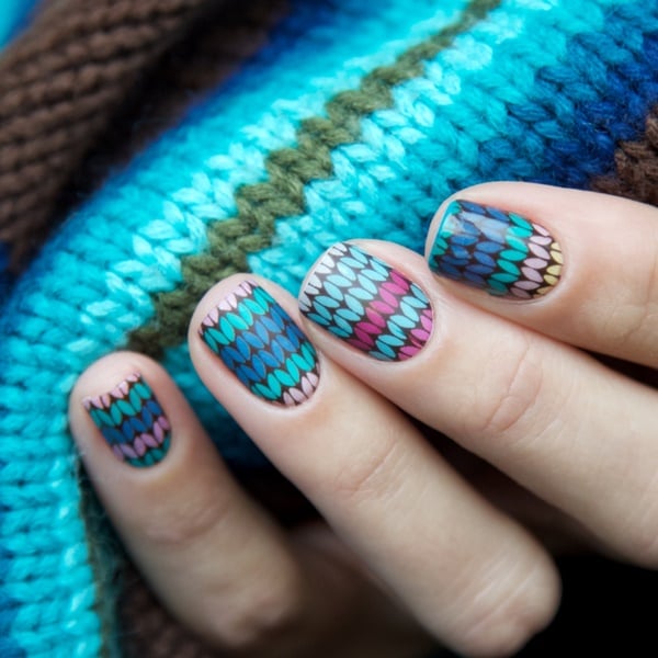 Guia Completo: Como Escolher e Aplicar Adesivos de Unha Perfeitos