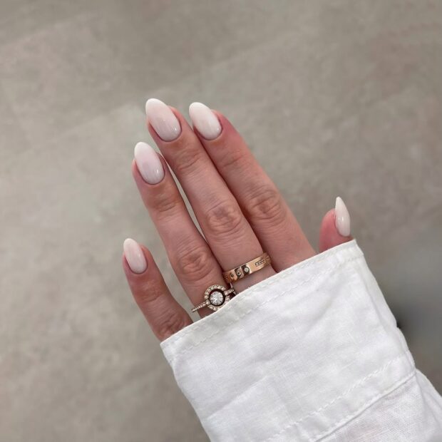 unha almond vs unha stiletto