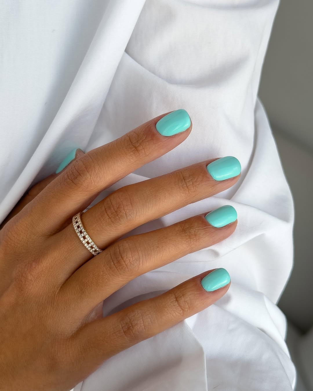 Unhas decoradas azul bebê