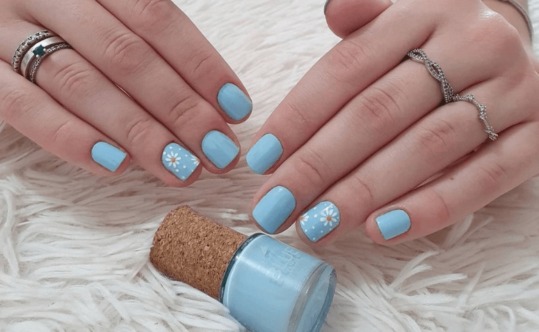 Esmalte azul claro fosco