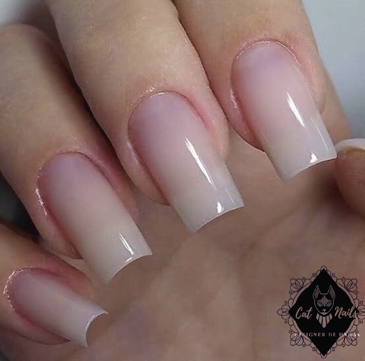 Cuidados Pós-Blindagem: Mantenha Suas Unhas Fortes e Saudáveis por Mais Tempo