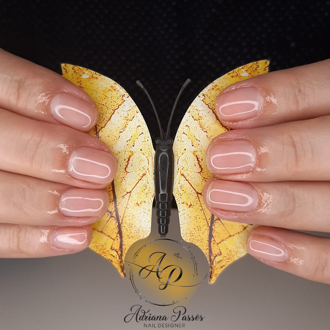 Cuidados Pós-Blindagem: Mantenha Suas Unhas Fortes e Saudáveis por Mais Tempo