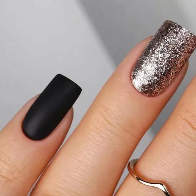 5 Ideias de Unhas Pretas com Glitter para Arrasar
Como Fazer Unhas Pretas com Glitter Perfeitas
Unhas Pretas com Glitter: Guia Completo de Estilos e Aplicação
As Melhores Combinações de Cores para Unhas Pretas com Glitter
Tendências de Unhas Pretas com Glitter para Festas e Eventos