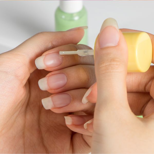 fortalecer unhas quebradiças