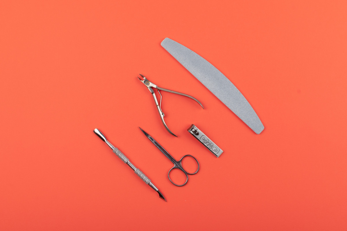 Guia Completo: Afiação de Alicates de Unha em Casa para Manicures e Uso Pessoal