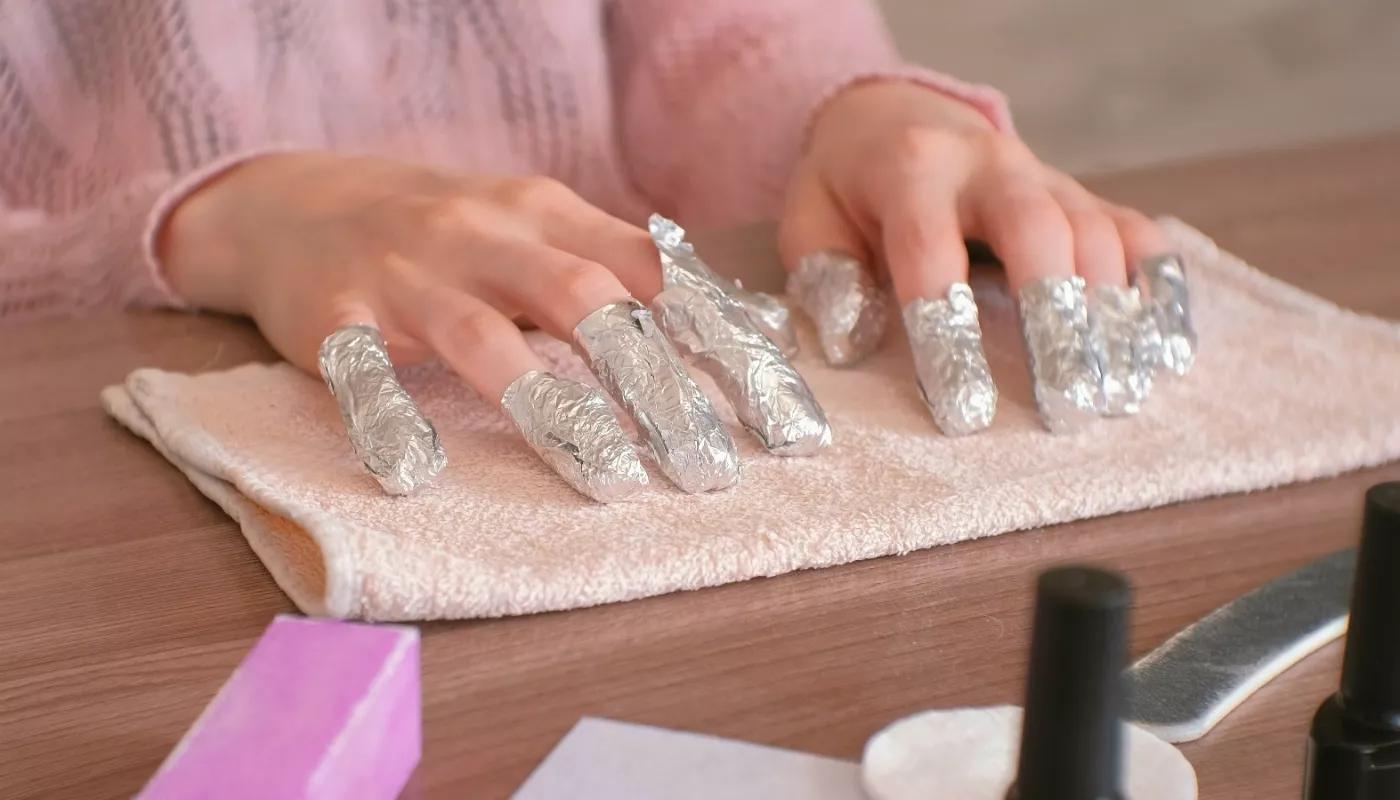 removedor de gel para unhas caseiro