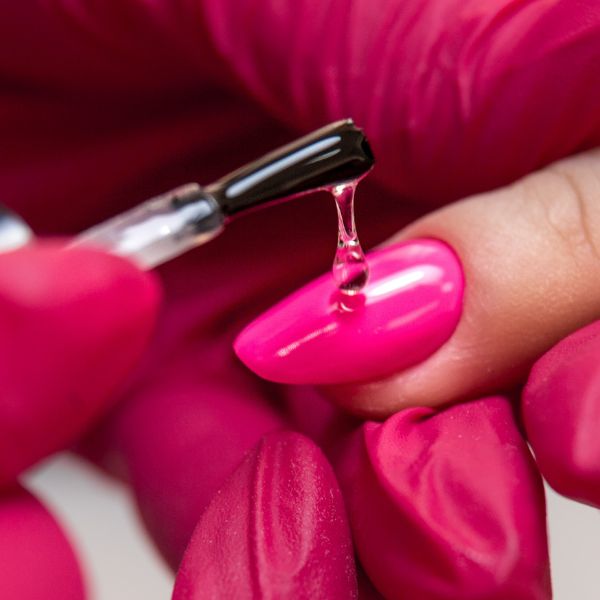 métodos para secar esmalte sem borrar