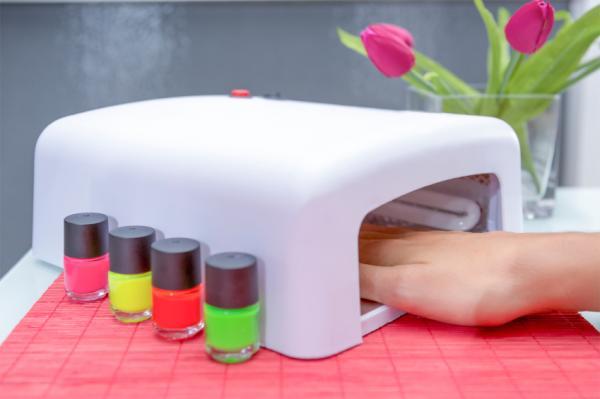 spray de cabelo para secar esmalte