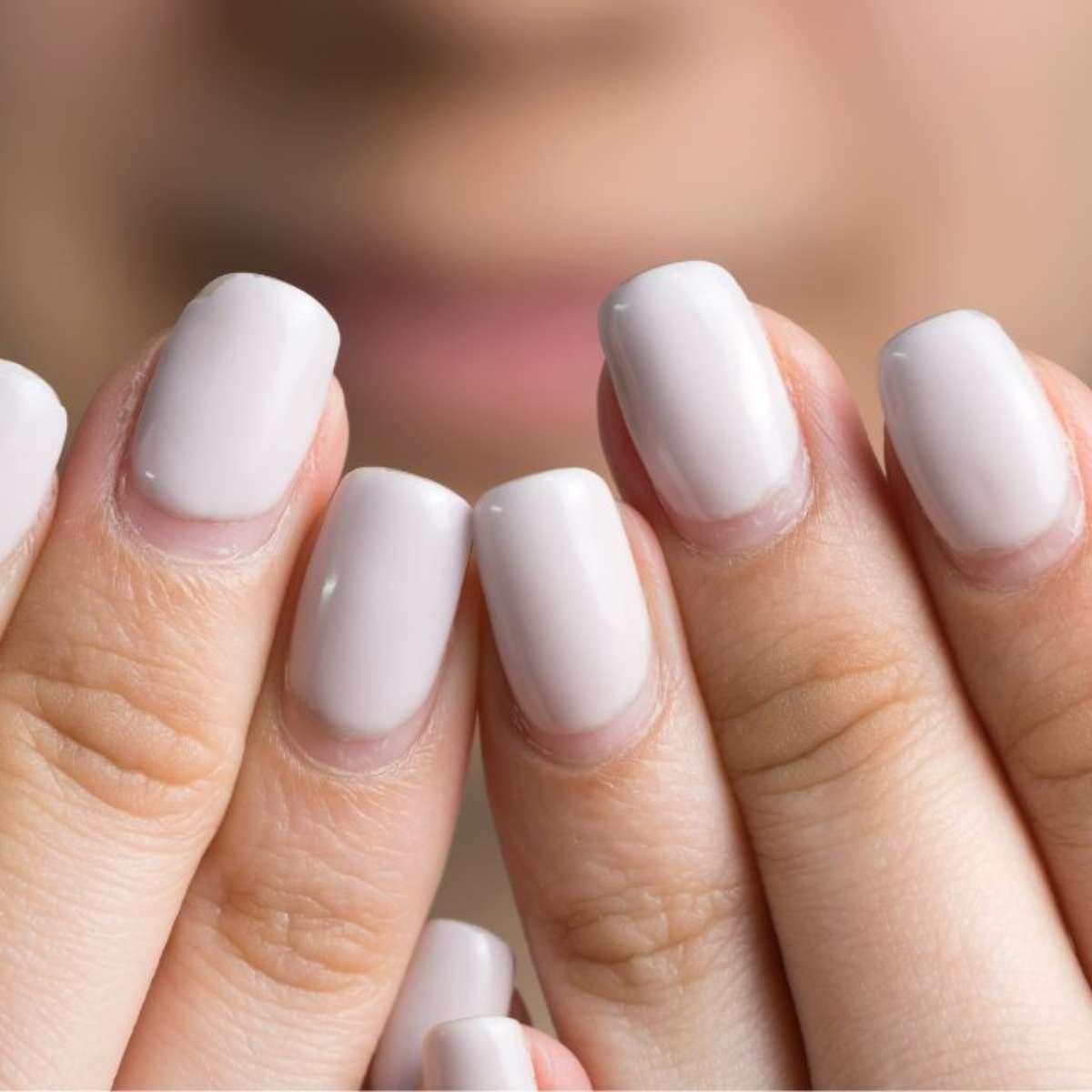 spray de cabelo para secar esmalte