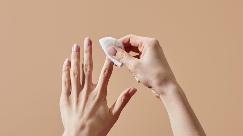 tirar esmalte em gel