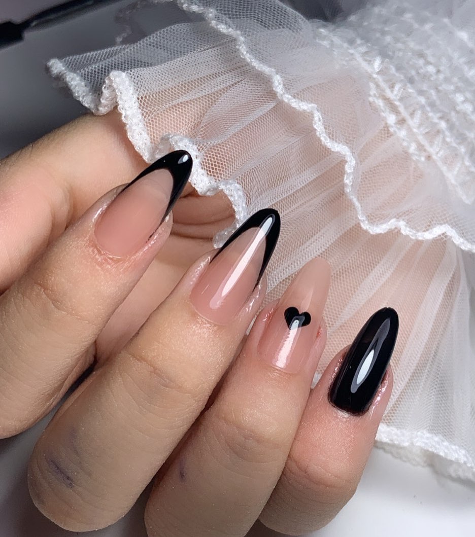 erros comuns ao tirar unha postiça realista