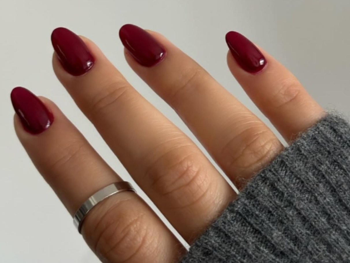 esmalte marrom elegante
