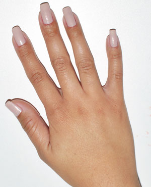 melhores cores de esmalte para pele negra fotos