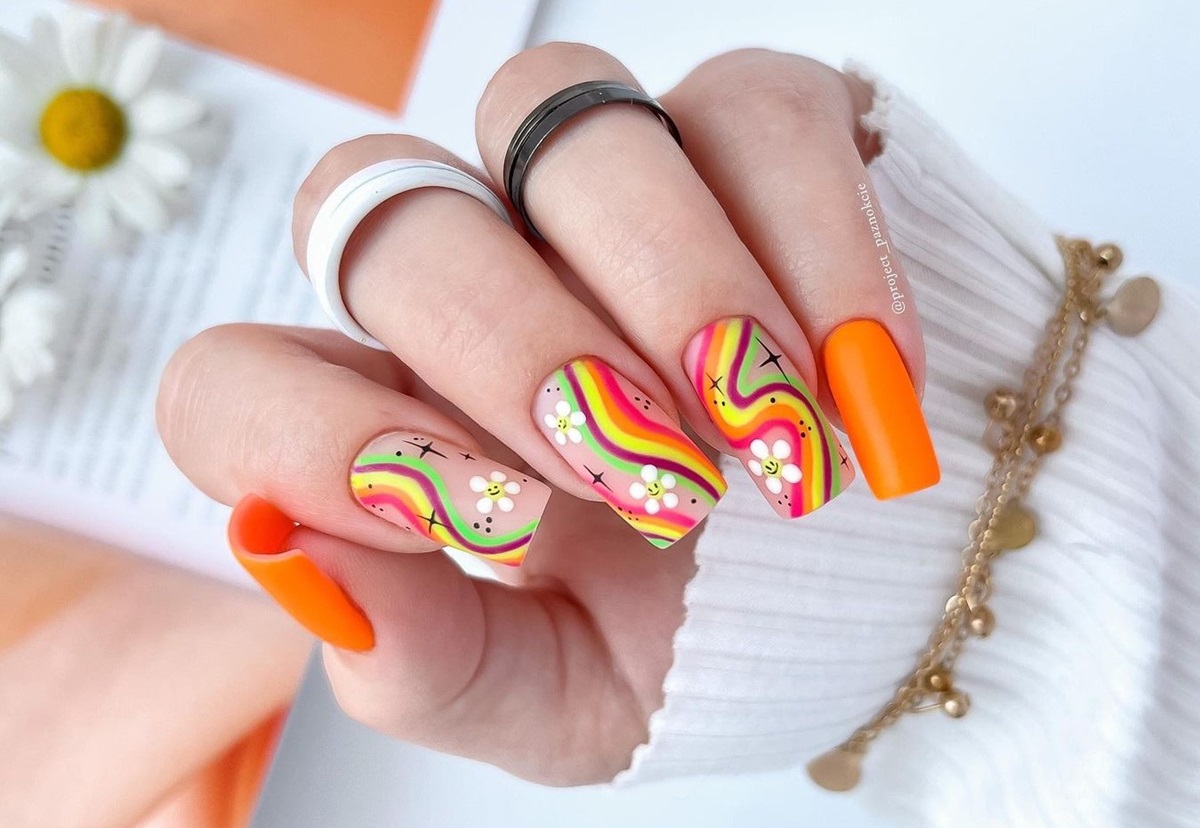 esmaltes mancham praia como evitar