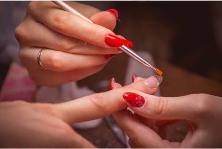 curso de manicure e pedicure online
