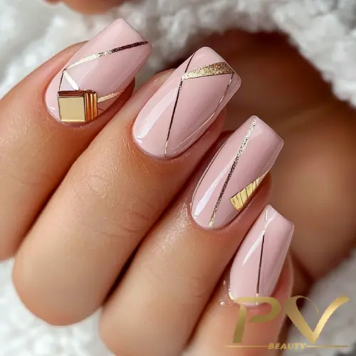 Minimalismo Clean Girl: Unhas elegantes para o dia a dia