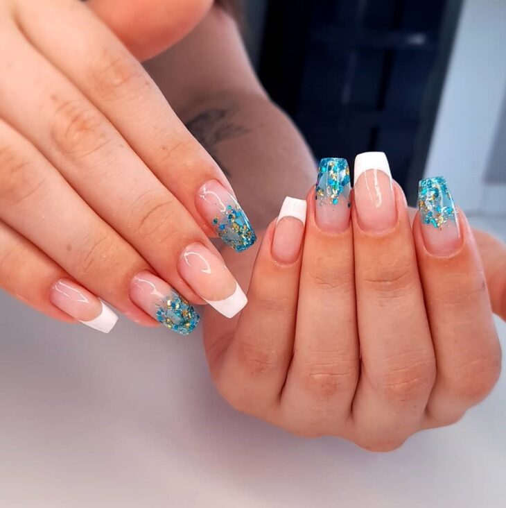 francesinha reversa unha gel azul