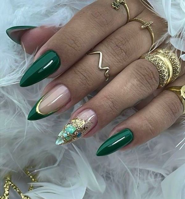 unhas de gel com francesinha