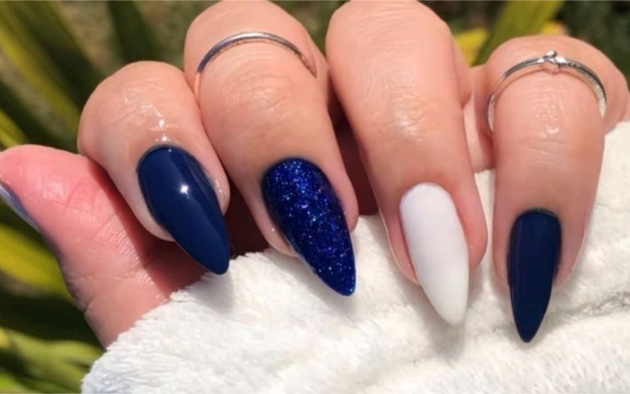 quanto custa fazer unhas decoradas para o final de ano?