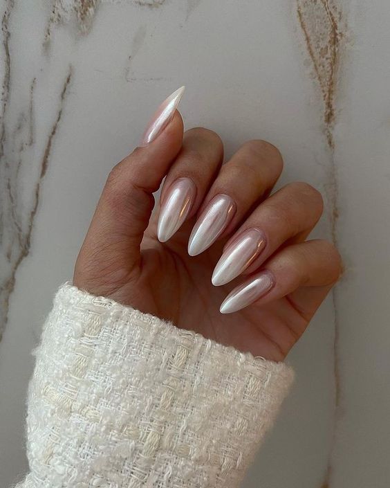 unhas com adesivos pinterest
