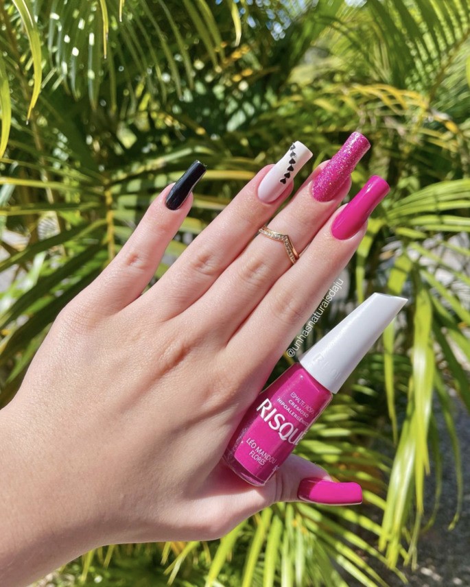 decoração de unha rosa