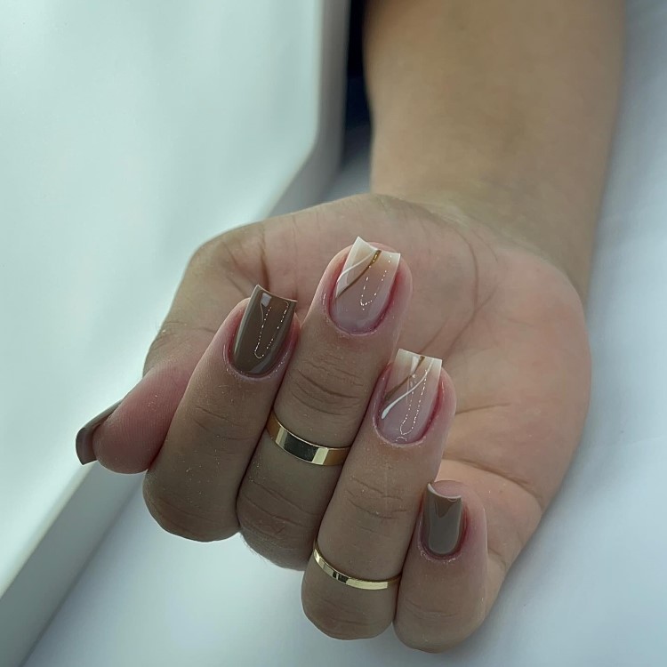 Como Fazer Soap Nails em Casa: O Segredo das Unhas Limpas e Brilhantes