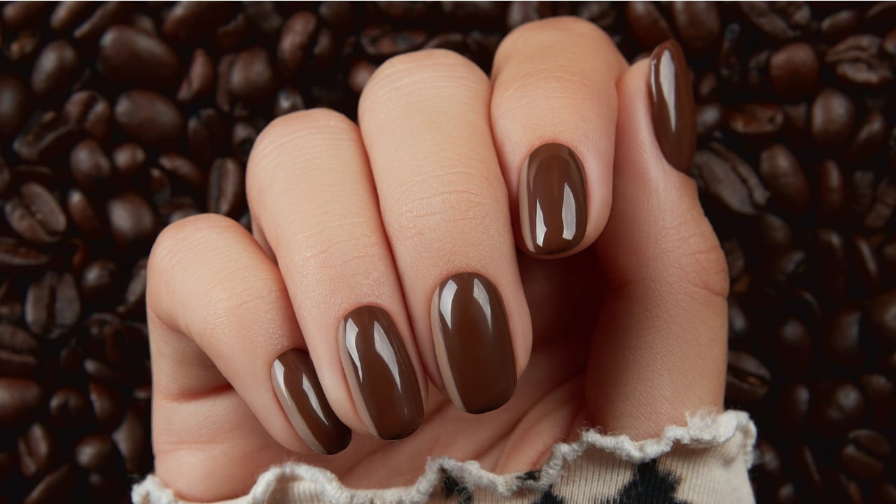 esmalte marrom fosco versus brilhante qual escolher