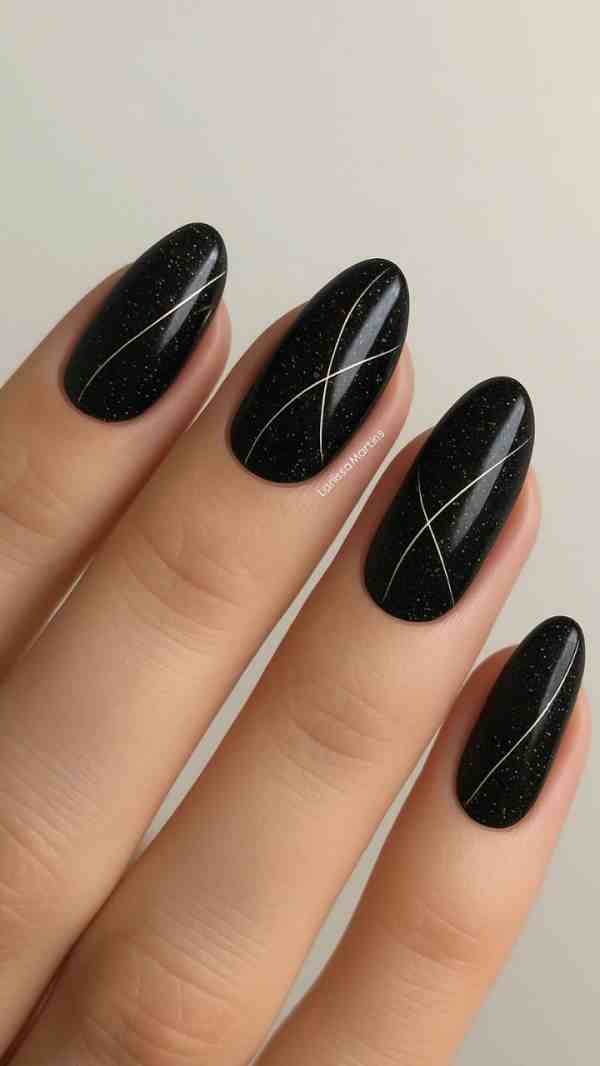 ideias de unhas pretas decoradas para festas