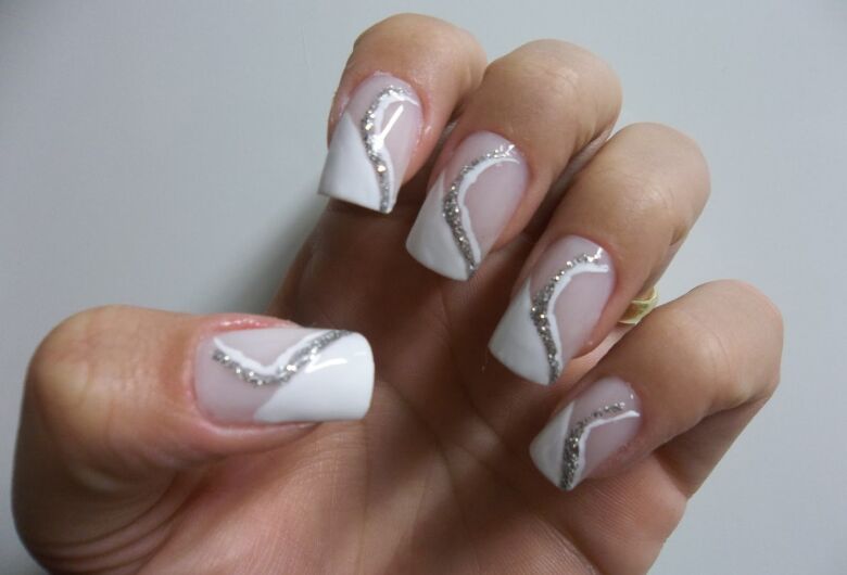 erros comuns ao fazer unhas de ano novo