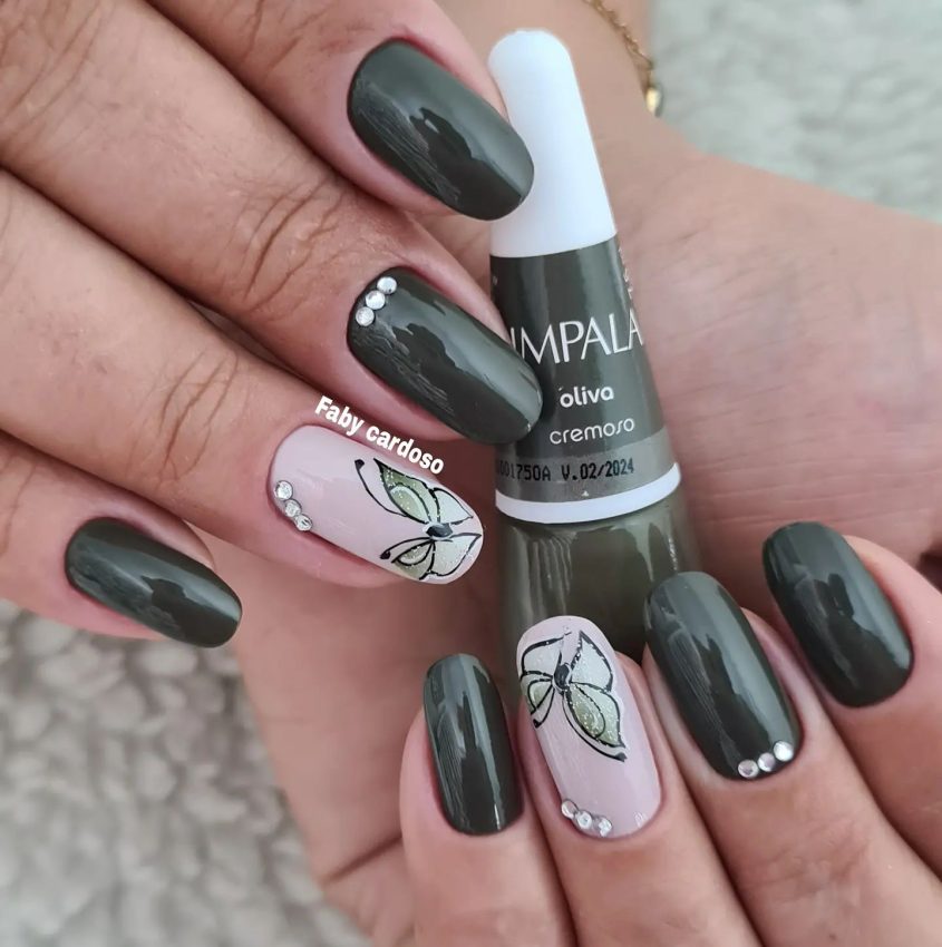 Desenhos orgânicos unhas