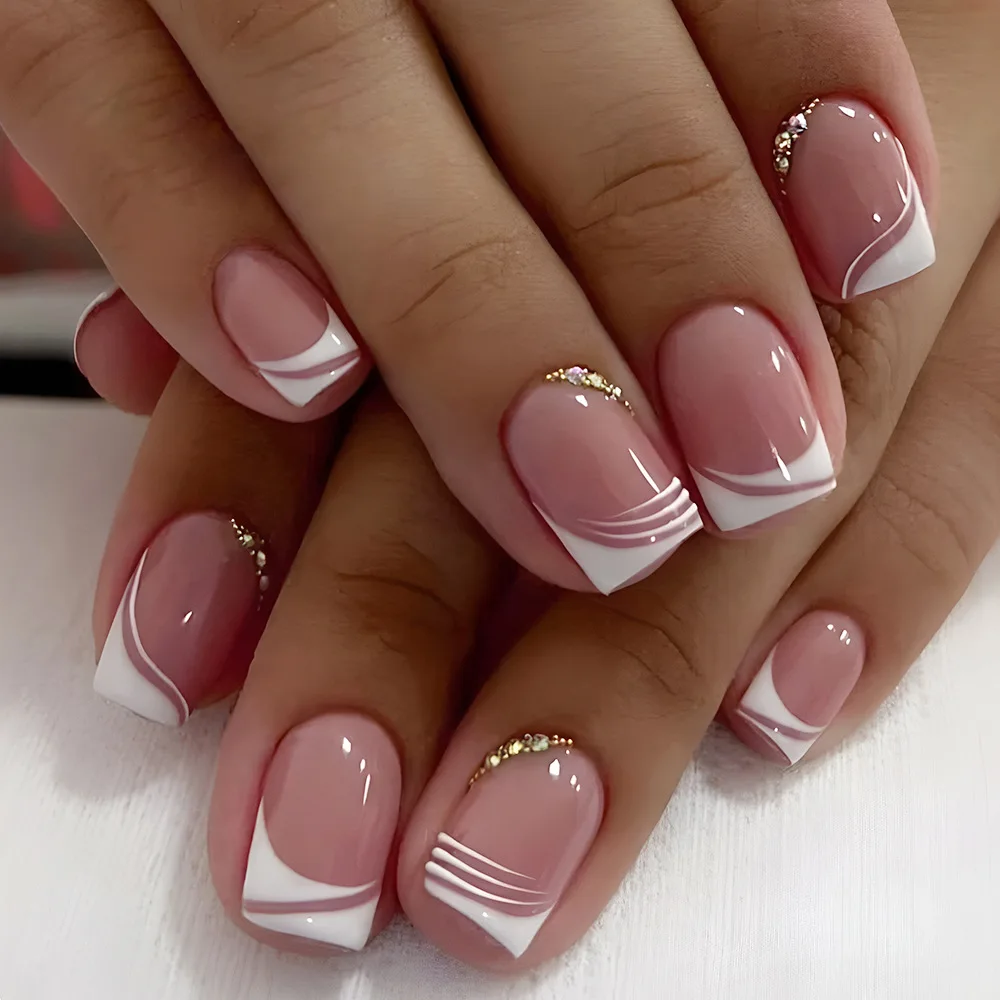 Unhas Decoradas: 10 Estilos Florais Delicados para Todas as Idades