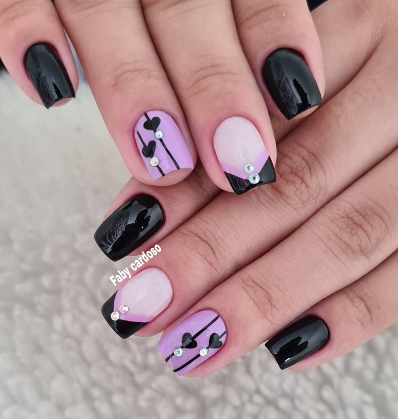 desenhos de unhas com cores específicas