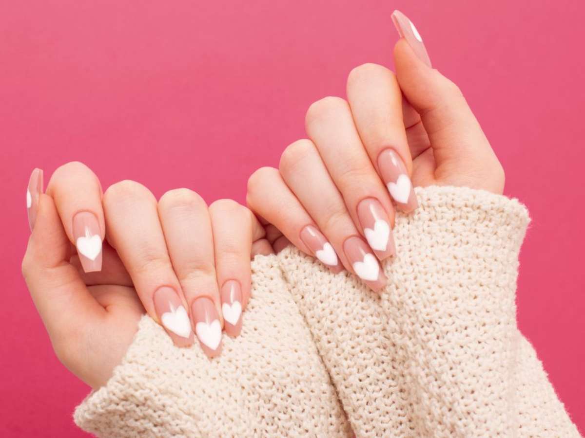 5 ideias de títulos:
1. Unha Encapsulada: O Guia Completo para um Design Duradouro
2. Descubra as Decorações Mais Populares para Unhas Encapsuladas
3. Como Fazer Unha Encapsulada em Casa: Passo a Passo Detalhado
4. Manutenção e Remoção da Unha Encapsulada: Dicas de Profissionais
5. Unha Encapsulada vs. Outras Técnicas: Qual a Melhor Escolha?