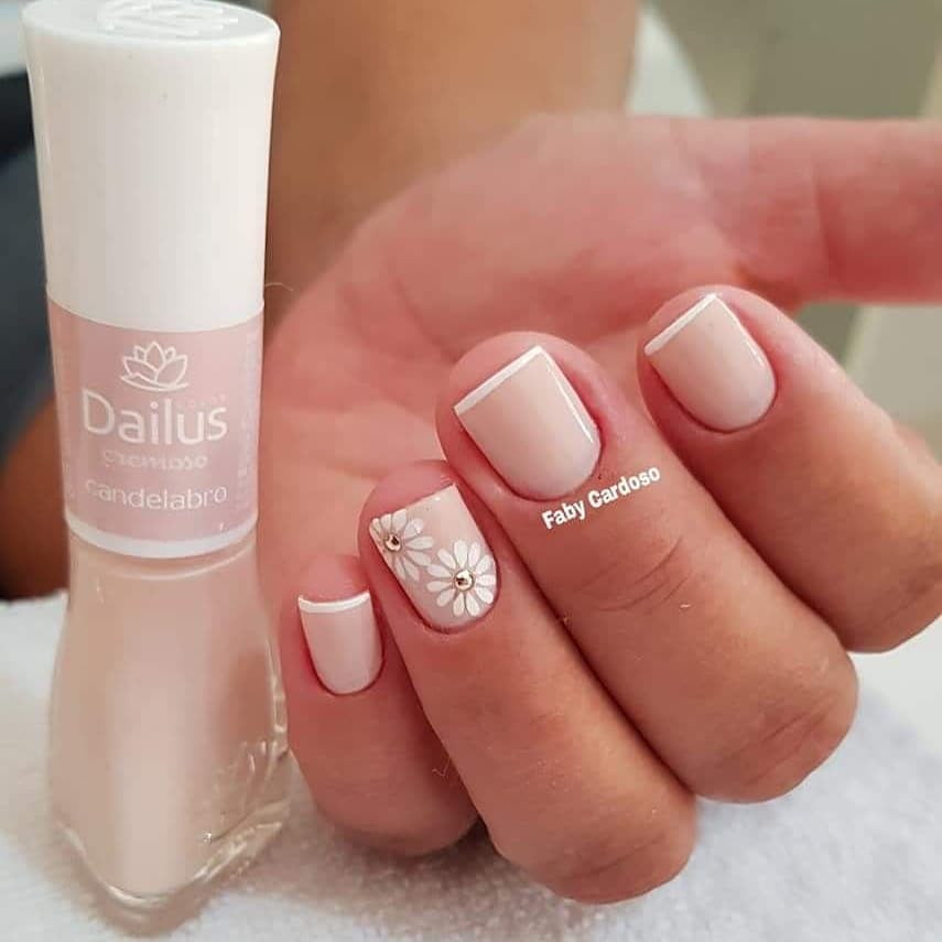 esmalte nude para unhas curtas