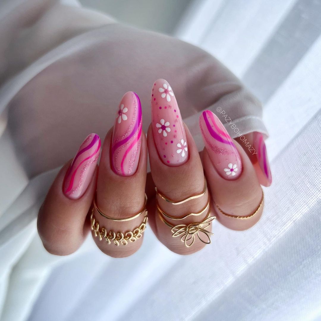 flor na unha simples