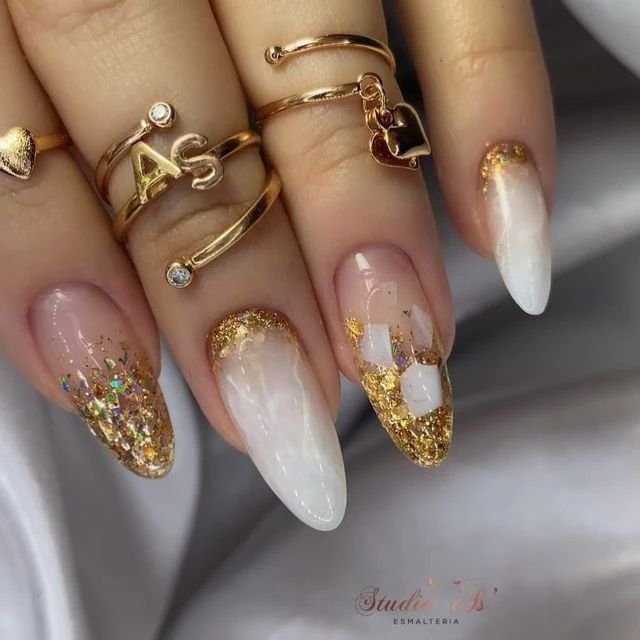 Unhas luxuosas