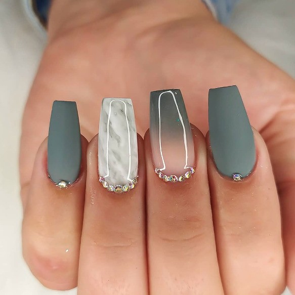5 ideias de títulos:
1. Unhas de Gel 2026: As Tendências Mais Deslumbrantes Que Você Precisa Conhecer
2. Do Minimalismo ao Impacto: Guia Completo das Unhas de Gel para 2026
3. Nail Art 2026: Descubra os Estilos e Técnicas Que Vão Dominar
4. Unhas Encapsuladas e Nail Tint: As Novidades Que Vão Transformar Seu Visual
5. Cores Terrosas e Formatos Elegantes: As Apostas Certas para Unhas de Gel em 2026