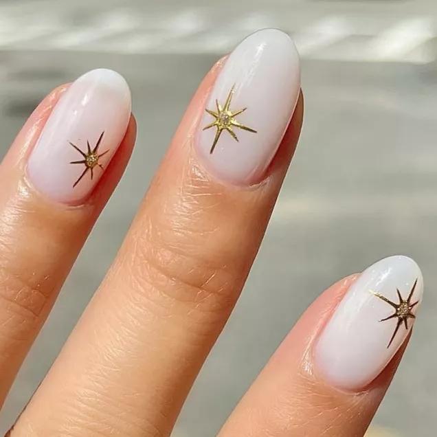 unhas francesinha metalizada