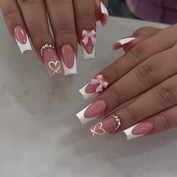 unhas quadradas alongadas