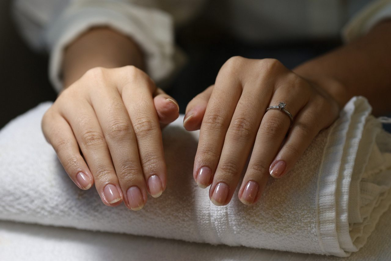 Esmaltação em Gel: Guia Completo para Unhas Naturais Perfeitas