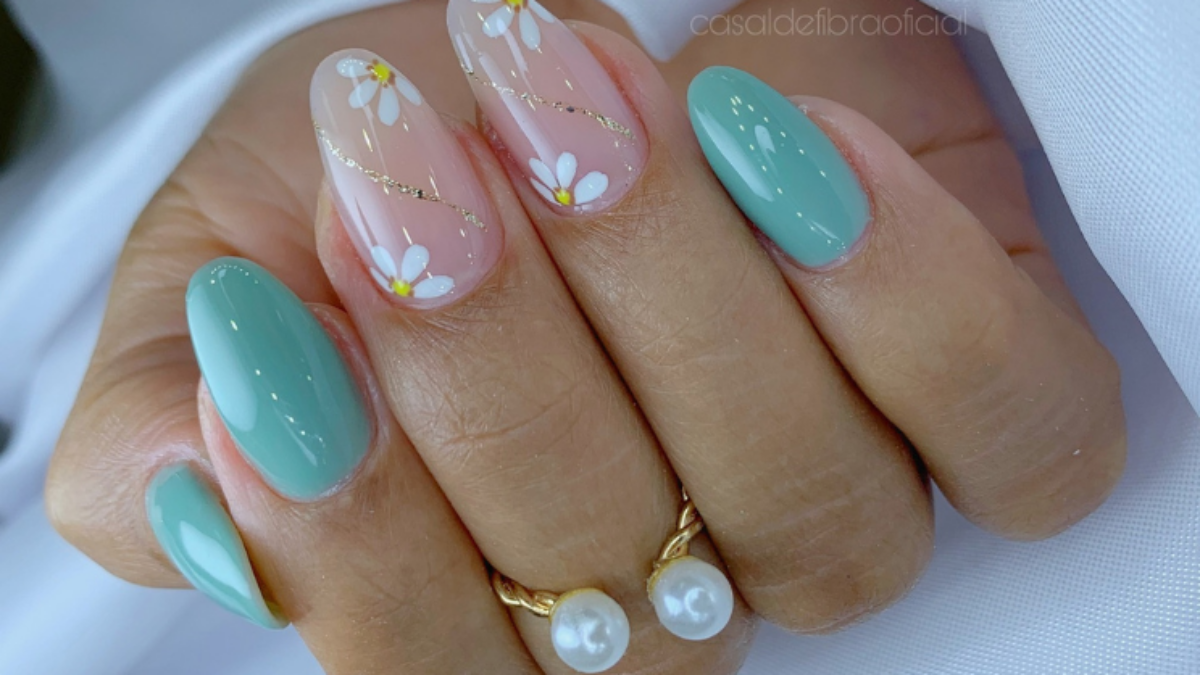 fotos de unhas banho de gel inspiração