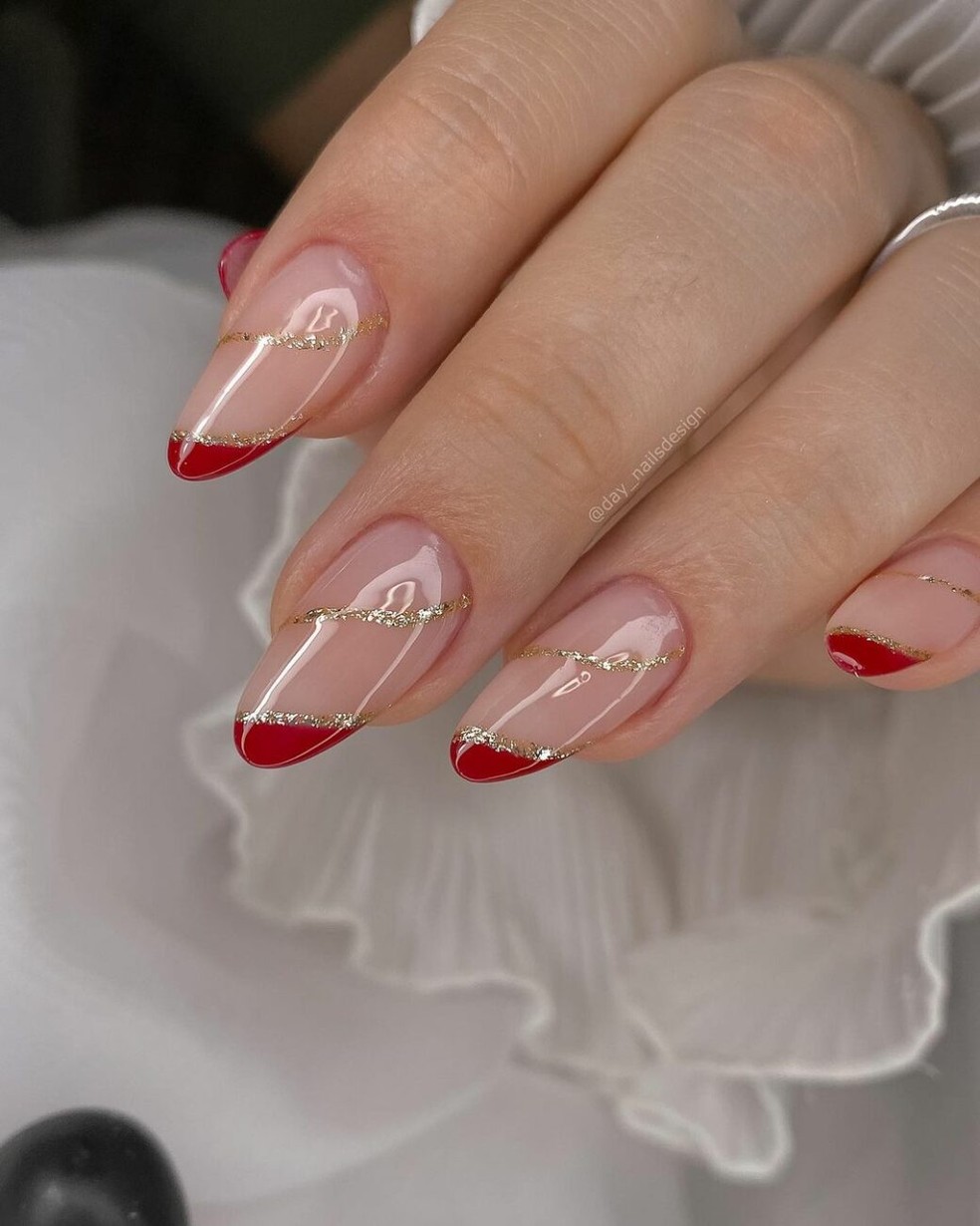 Como Escolher o Tom de Vermelho Perfeito para Suas Unhas em Gel