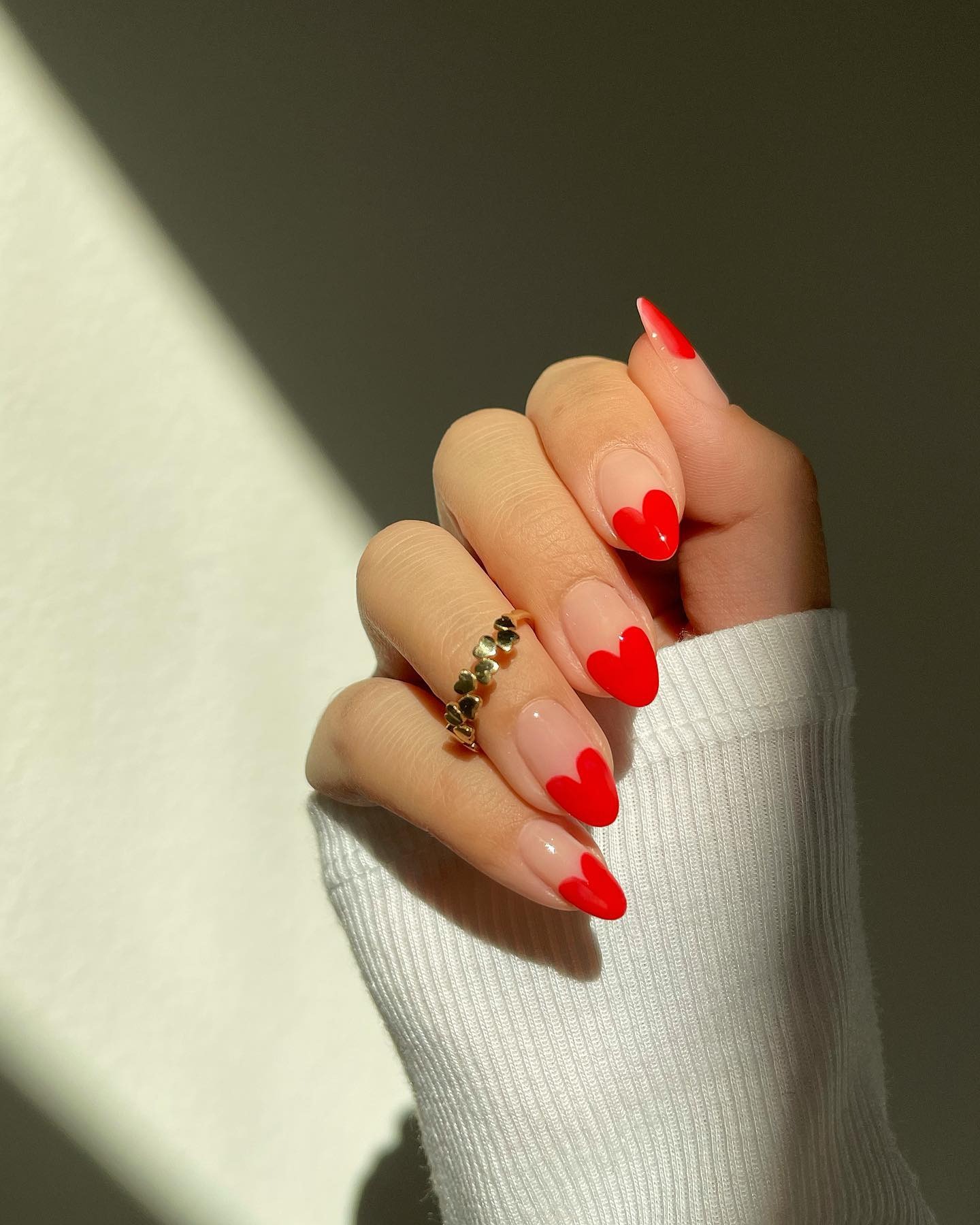 inspiração unhas vermelhas decoradas