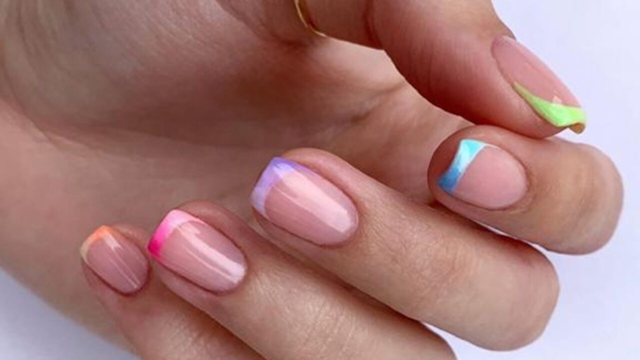 ideias francesinha colorida unha quadrada 2024