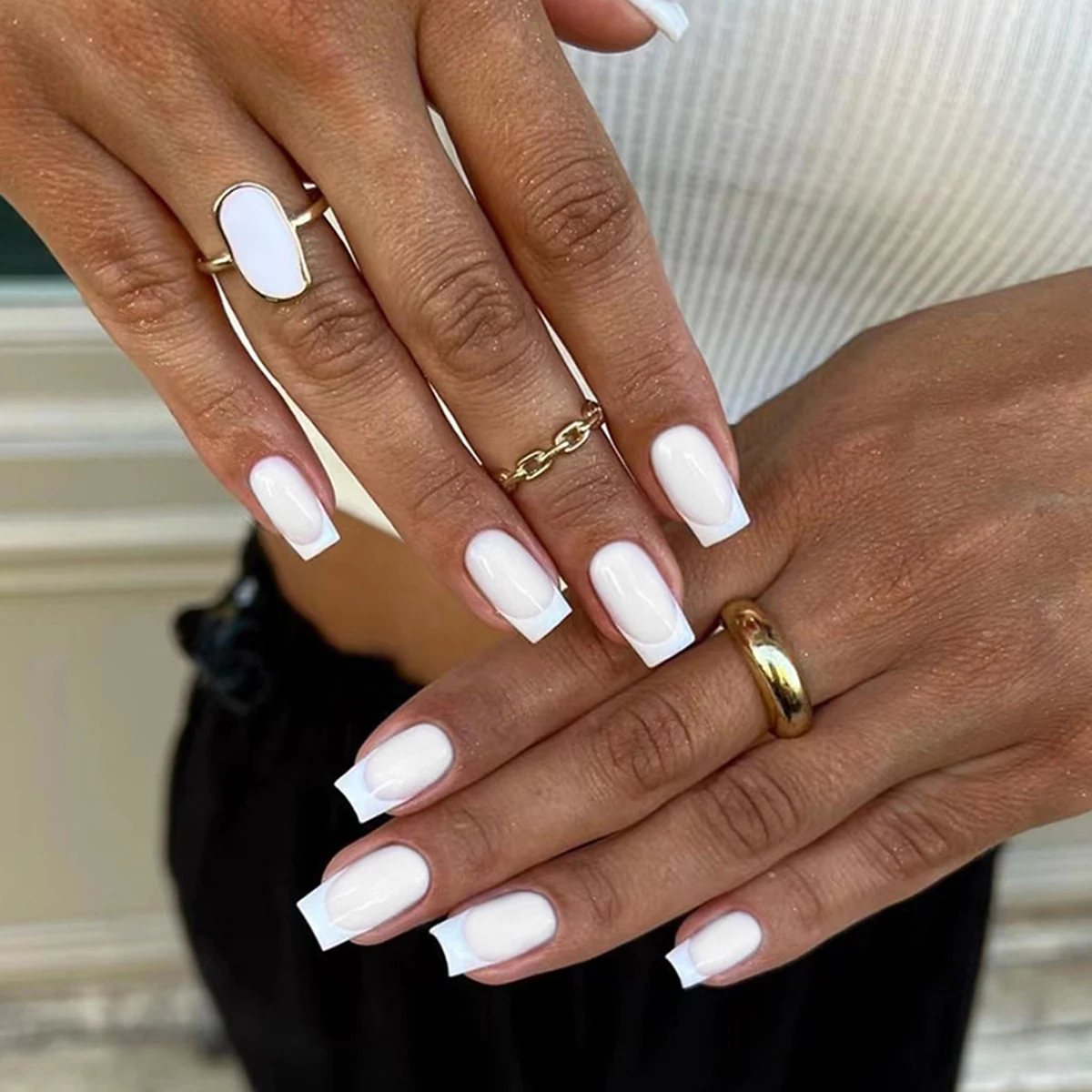 reverse french nails branca