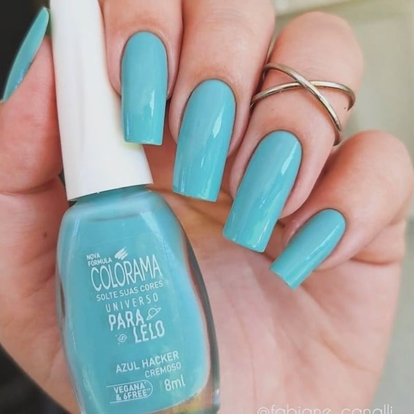 Esmaltes Essenciais para uma Francesinha Impecável: Marcas e Cores Favoritas