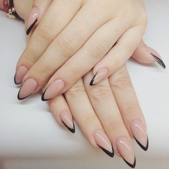 unha stiletto com francesinha fina