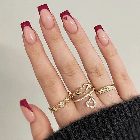 francesinha vermelha unha quadrada