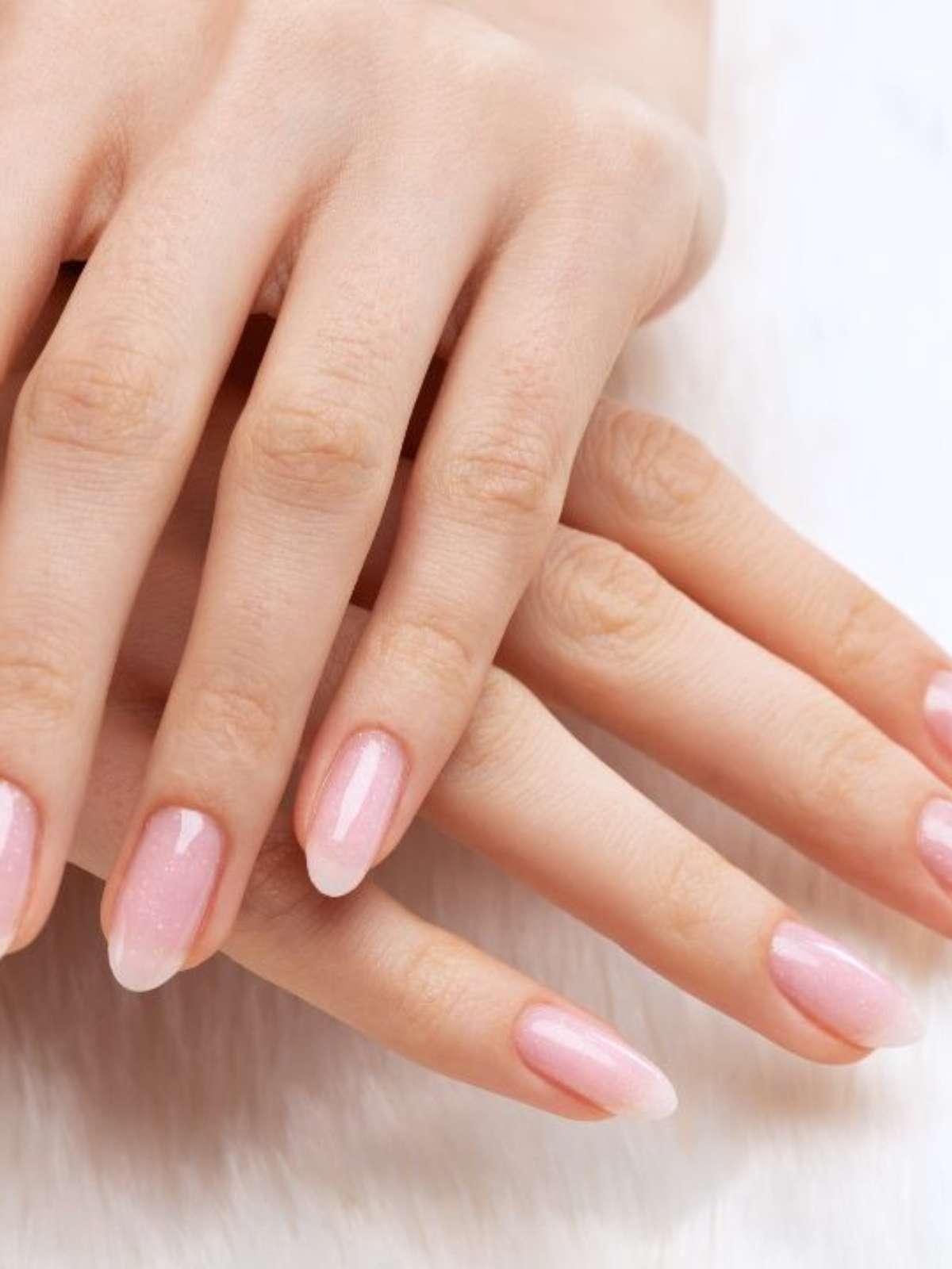Gel Construtor vs. Polygel: Qual a Melhor Opção para Suas Unhas?