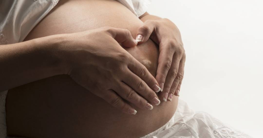 Guia Completo: Unha de Gel na Gravidez – Pode ou Não Pode?